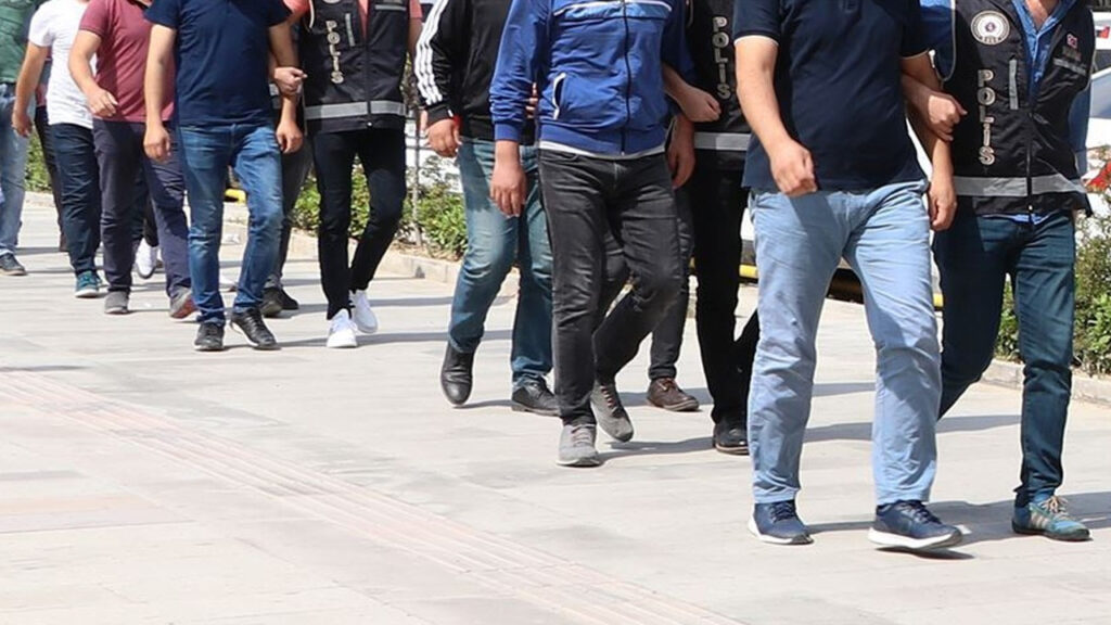 43 operasyonlarında 1 ton 661 kilogram uyuşturucu ele geçirildi