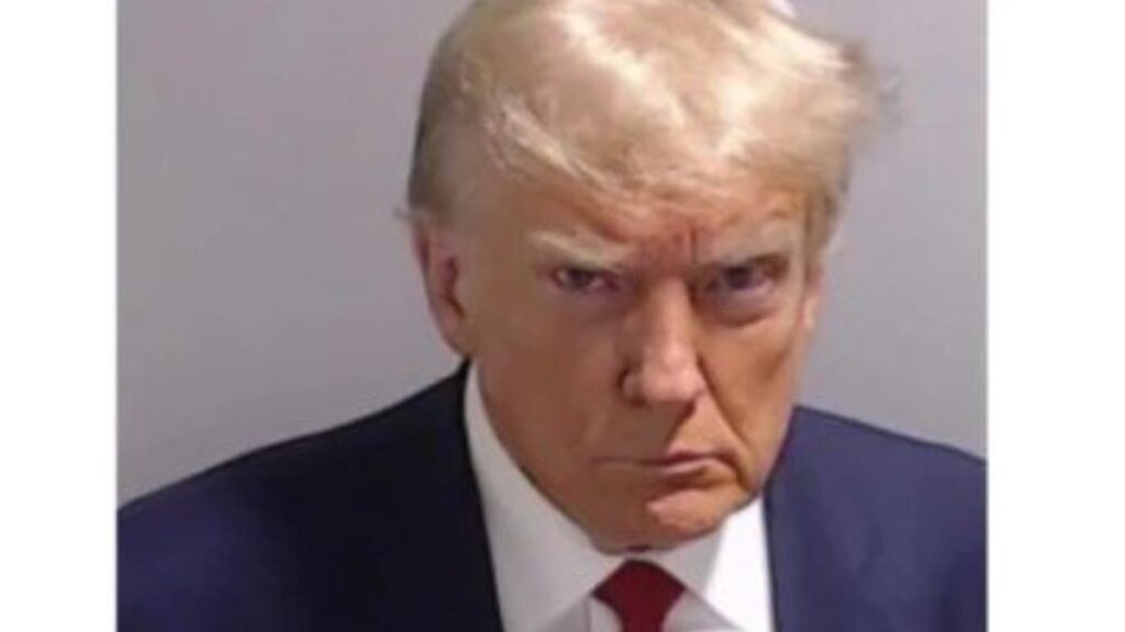 Trump’a tecavüz cezası…Milyonlarca dolar ödeyecek