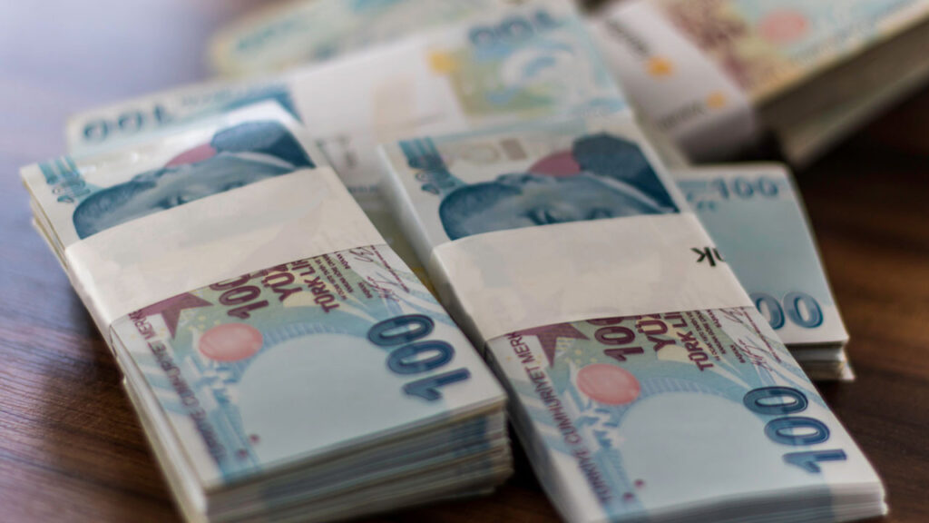 Bütçe şubatta 153 milyar 798 milyon lira açık verdi