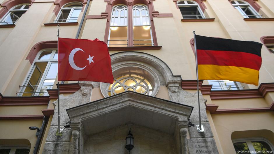 Türkiye’deki üç Alman okuluna Türk öğrenci alımı durduruldu