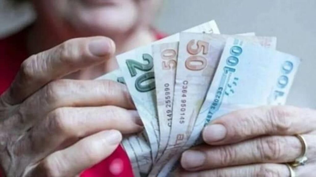 Binlerce firmayla anlaşma imzalandı: Emeklilere yüzde 50’ye varan indirim