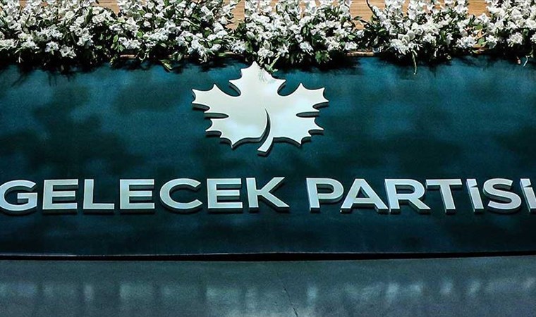 Gelecek Partisi’nde toplu istifa: MHP’ye katıldılar