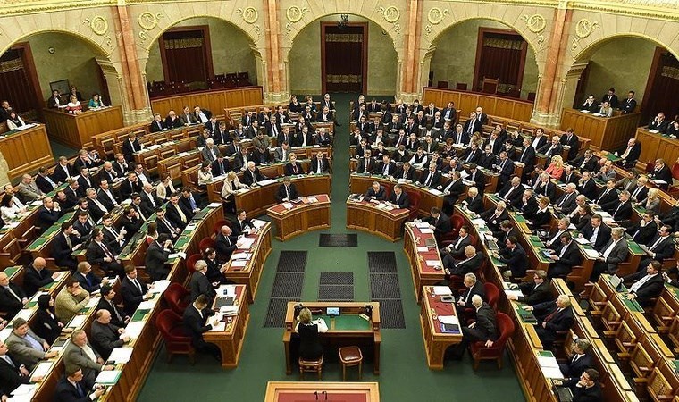 Macaristan’dan İsveç hamlesi: Meclise önerge sunuldu