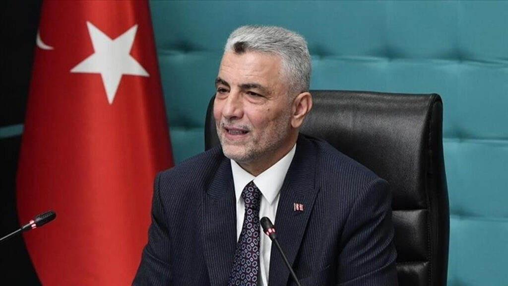 Bakan Bolat: İhracatçılarımızla sıkı iş birliği içinde çalışmalarımızı kararlılıkla sürdüreceğiz