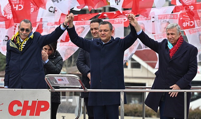 CHP lideri Özel, Ankara’daki halk buluşmasında rekor oy hedeflediklerini söyledi: ‘Adaylara sahip çıkın’