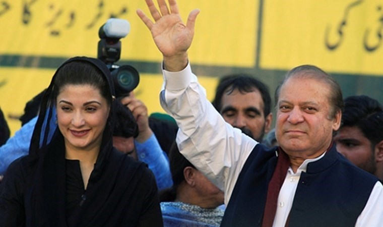 Pakistan’da bir ilk: Eyalet başkanı seçildi