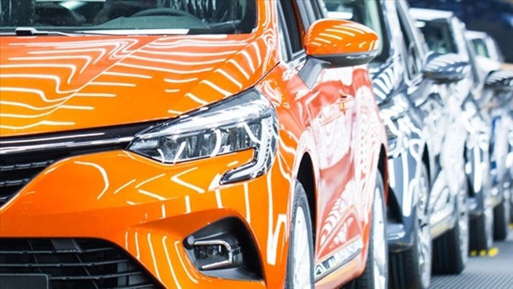 sahibinden.com: Otomobilde talep artışa geçmiş olsa da fiyatlar düşüşte