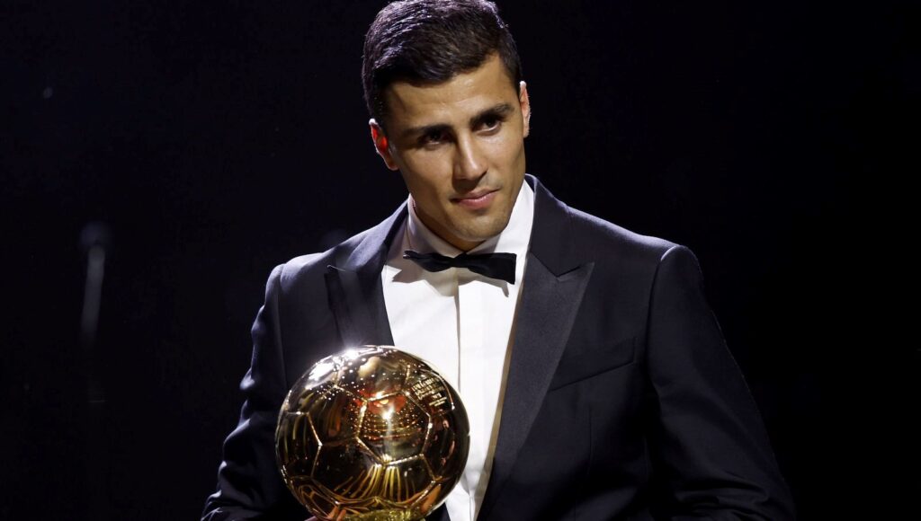 Yılın en iyi oyuncusu Rodri, 2024 Ballon d’Or ödülünü aldı