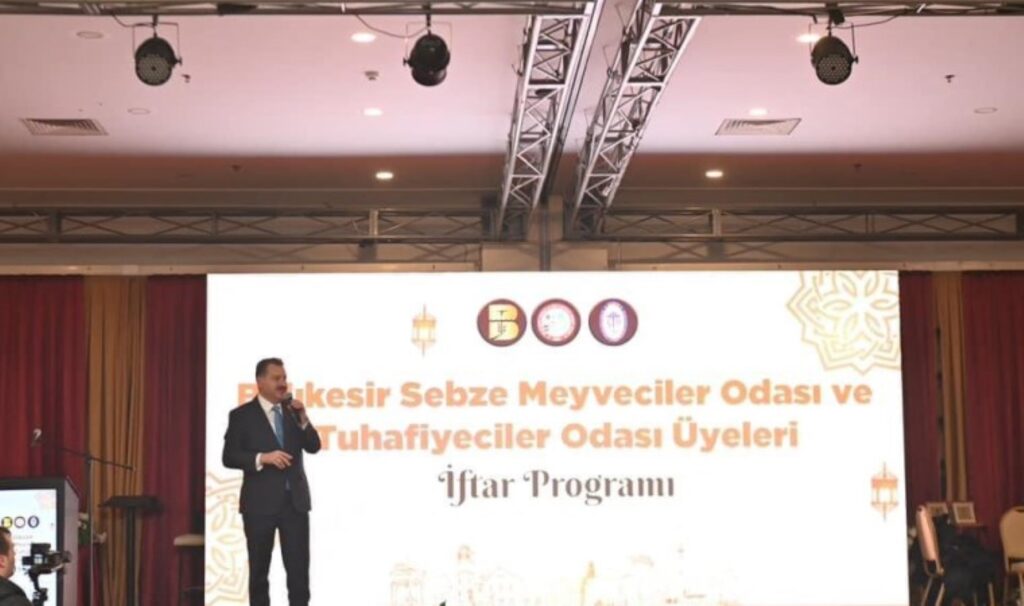 AKP’li adaydan iş dünyasına tehditkâr sözler: ‘Destek sözü vermeyen…’