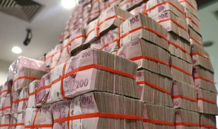 AKP’li belediyeler borç batağında