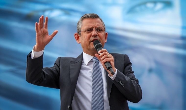 Giresun’da konuşan Özgür Özel’den Erdoğan’a ’emekli’ yanıtı:’Sana çağrı yapıyorum, pazartesi meclisi açalım’