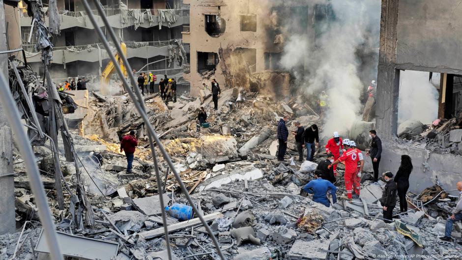 İsrail Beyrut’a saldırılarını sürdürüyor: En az 20 ölü