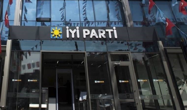 İYİ Parti’de peş peşe istifalar: CHP’ye katıldılar