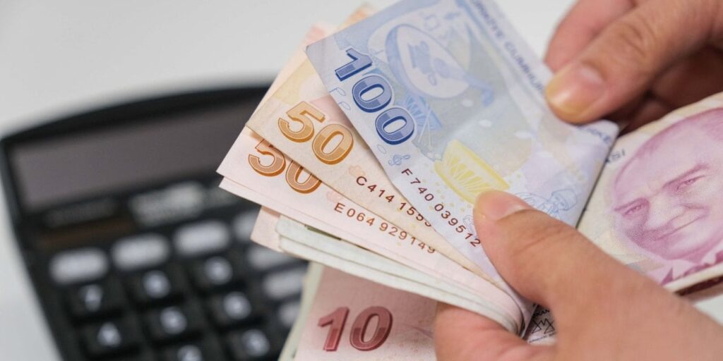 Konut kredisinde 1,5 milyon TL’nin 60 ay vadeli geri ödemesi güncellendi. İşte banka banka yeni rakamlar…
