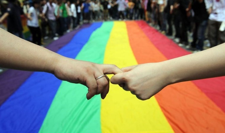 Mahkemeden eşcinsel evlilik kararı: ‘Anayasaya aykırı’