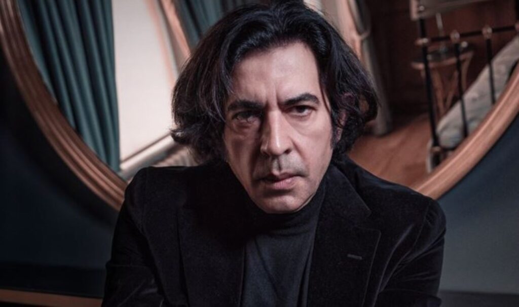 Okan Bayülgen’den ‘sığınmacı’ açıklaması: ‘Aslında aynı kaderi paylaşıyoruz’