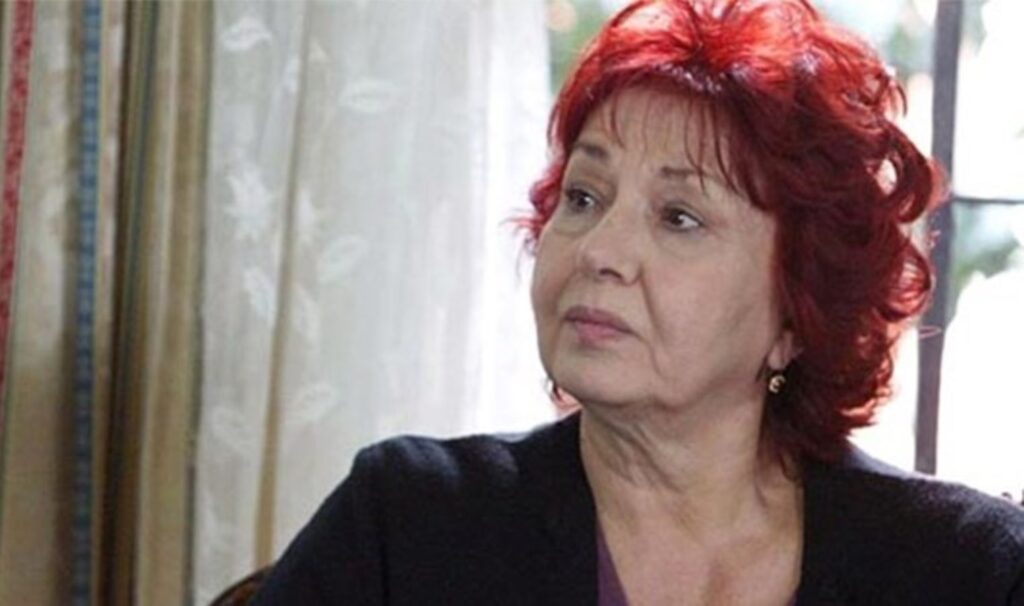 Yaprak Dökümü’nin Hayriye Hanımı’ndan açıklama: ‘Tuvalet temizledim’