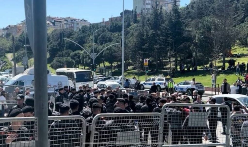 5 ilçe için mücadele: CHP, farkın az olduğu yerlerde oyların yeniden sayılmasını istedi