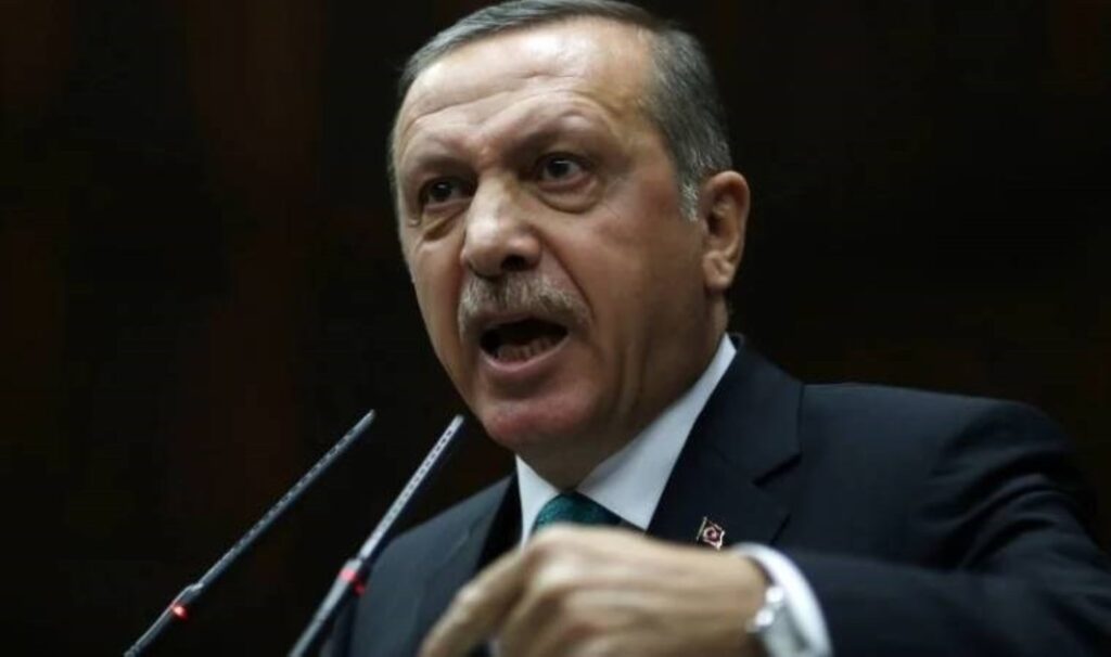 AKP’de ‘kibir’ itirafı: Seçim yenilgisinin tartışıldığı partide ‘Güven azaldı’ değerlendirmesi yapıldı