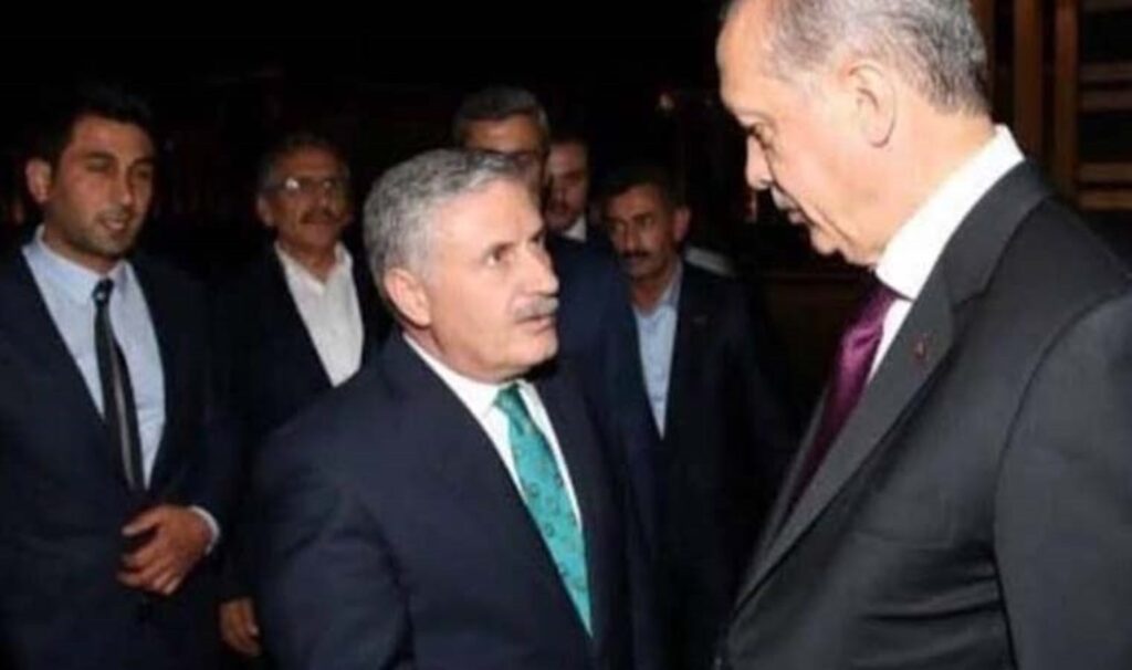 AKP’nin eski Hakkari Milletvekili Abdulmuttalip Özbek Van’daki mazbata kararına tepki gösterdi