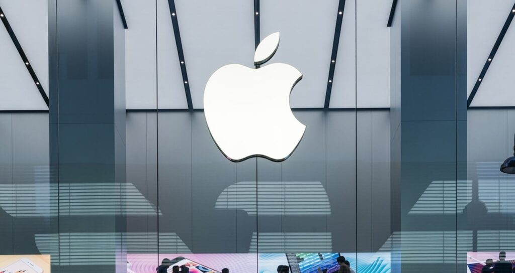 Apple iki iPhone modelinin satışını durdurdu