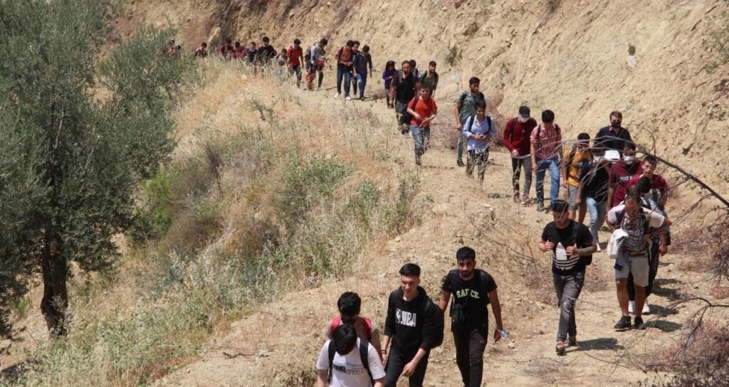 Bir yılda 32 Binden fazla kaçak göçmen yakalandı