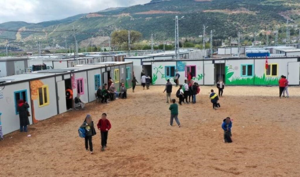 Hâlâ ne ev var ne iş: Deprem bölgesinde 15 ay geride kaldı ama sorunlar ilk günkü kadar yoğun