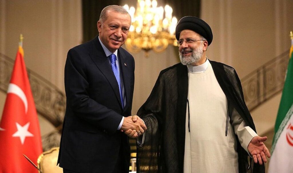 İsrail ile Hamas arasındaki çatışmaya Ankara’nın ‘reaksiyoner’ yaklaşımının sordurduğu soru: Türkiye İran’ın topuna mı giriyor?