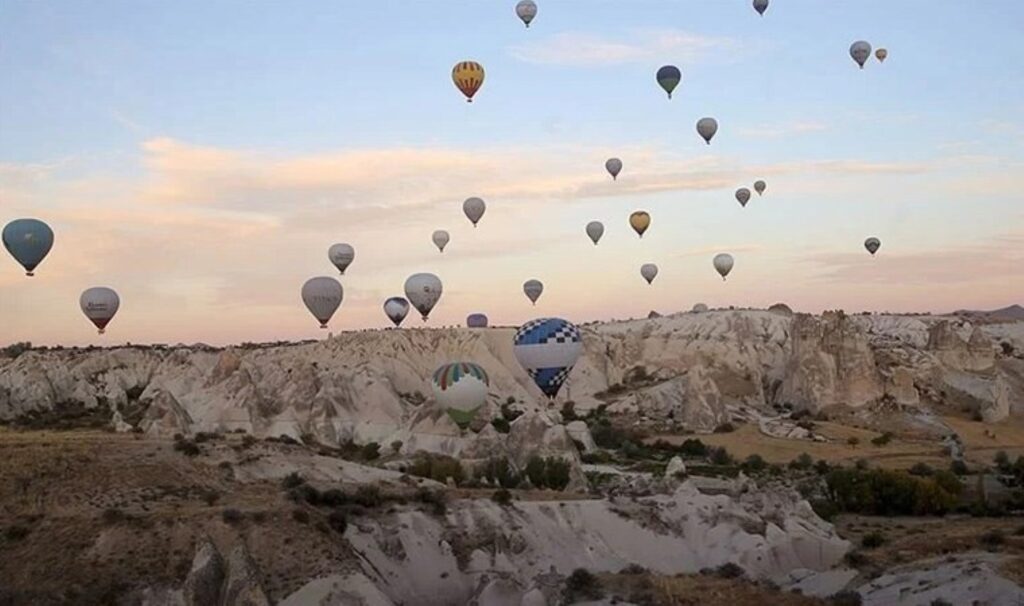 Kapadokya’yı 9 günde 240 bin kişi ziyaret etti