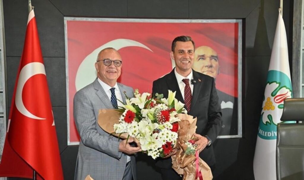 ‘Kasayı boşalttığı’ iddia edilen MHP’li Ergün, devir teslimde ‘adalet’ vurgusu yaptı!