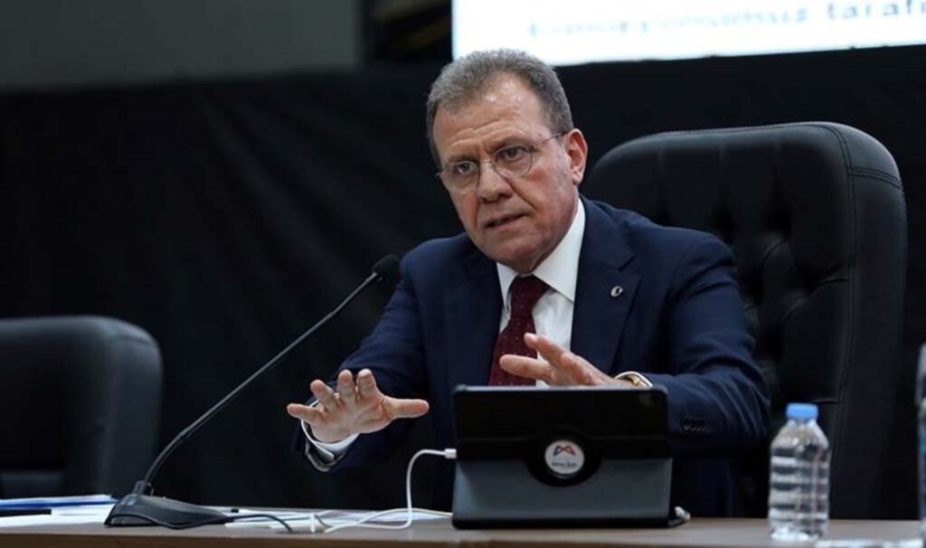 Mersin’de kazanan CHP’li belediyelerden anlamlı çağrı: ‘Çiçek yerine SMA’lı bebeklere bağış’