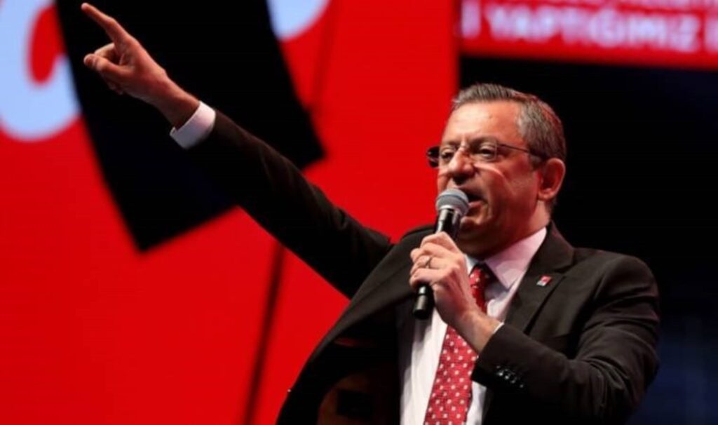 Özgür Özel’den yurttaşlara YSK çağrısı: ‘Yarın saat 15.00’te YSK önünde olacağız’