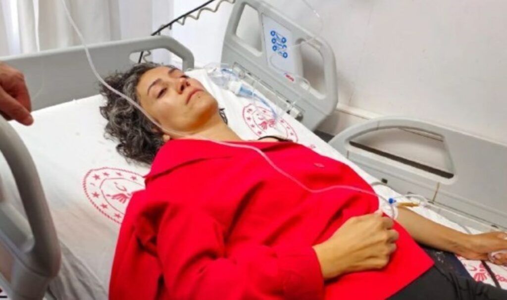 Sandık tartışmasına polis biber gazıyla müdahale etti: DEM Partili aday hastaneye kaldırıldı