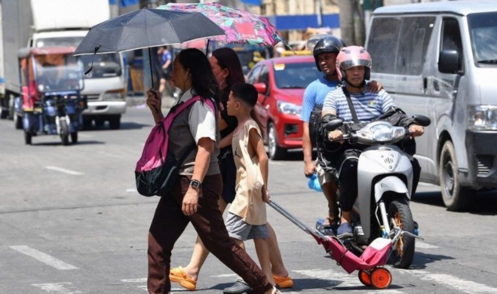 Asya’daki birçok okul aşırı sıcaklar sebebiyle eğitime ara verdi