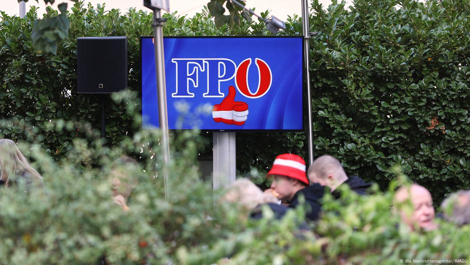 Avusturya’da aşırı sağcı FPÖ iktidara mı geliyor?