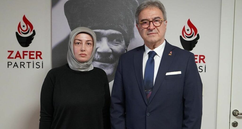 Ayşe Ateş’ten Zafer Partisi’ne ziyaret