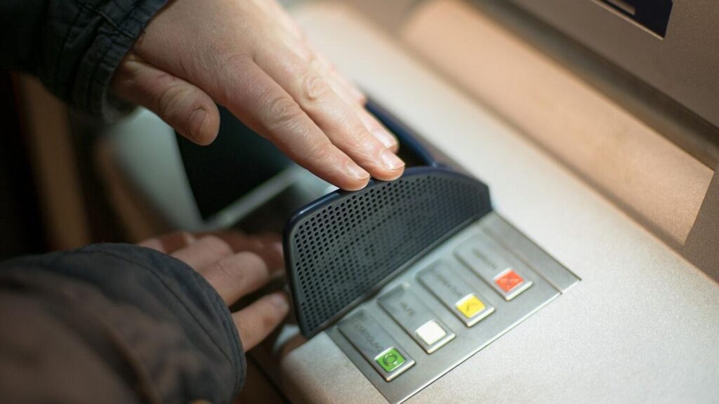 Bankalardan ATM kararı: Günlük para çekme limiti ne kadar oldu?
