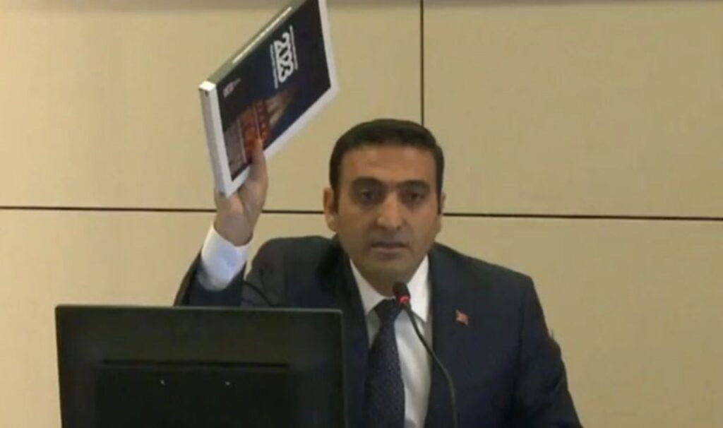 Beyoğlu Belediye Başkanı İnan Güney: ‘Kitapçığın tanesini 2 bin liraya yaptırmışlar, en pahalı yerde 500 lira’