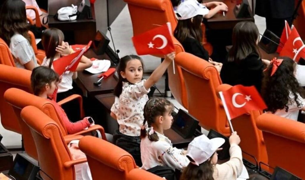 Çocuklardan büyük sorular