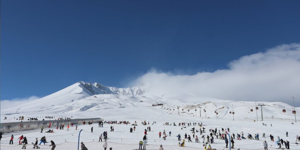 Erciyes Kayak Merkezi’nde hedef 3 milyon ziyaretçi