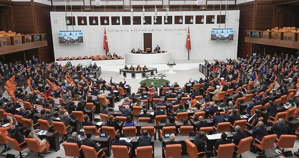 Gelecek, Saadet ve DEVA partileri birleşiyor! İşte yeni partilerinin adı…