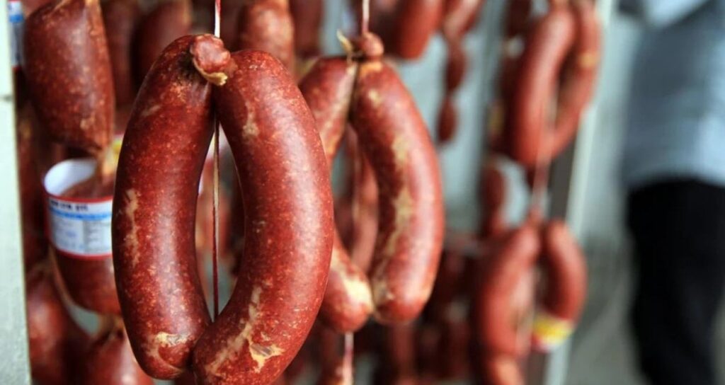 İki Sucuk Markası daha ifşa oldu: Sucuk diye bakın ne yemişiz