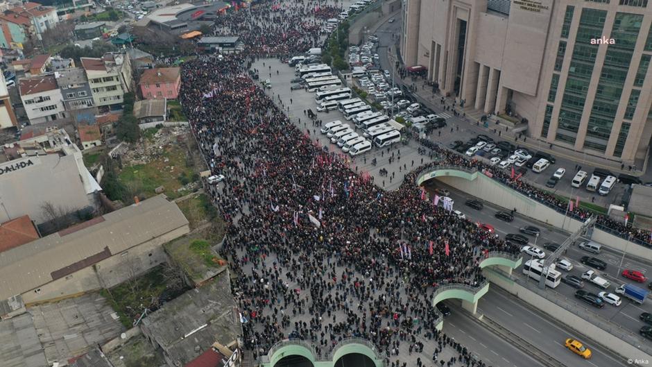 İmamoğlu Çağlayan’da ifade verdi