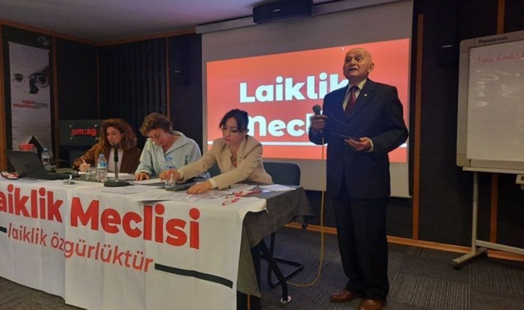 Laiklik Meclisi: Yeni Anayasa’ girişimine karşı her alanda mücadele edeceğiz