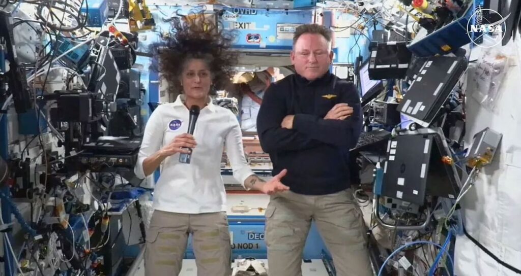 Mahsur kalan astronotlar bir şeyi yapmazsa felaket olacak