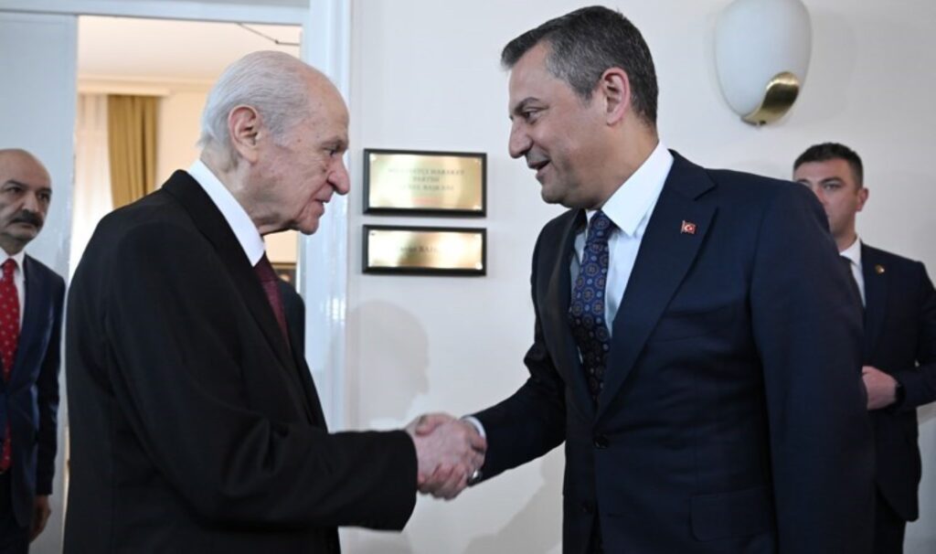 Özgür Özel’den Devlet Bahçeli’ye ziyaret: TBMM’de bir araya geldiler