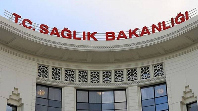 Sağlık Bakanlığı’nın resmi hesabından siyaset yapıldı; Özgür Özel hedef alındı!