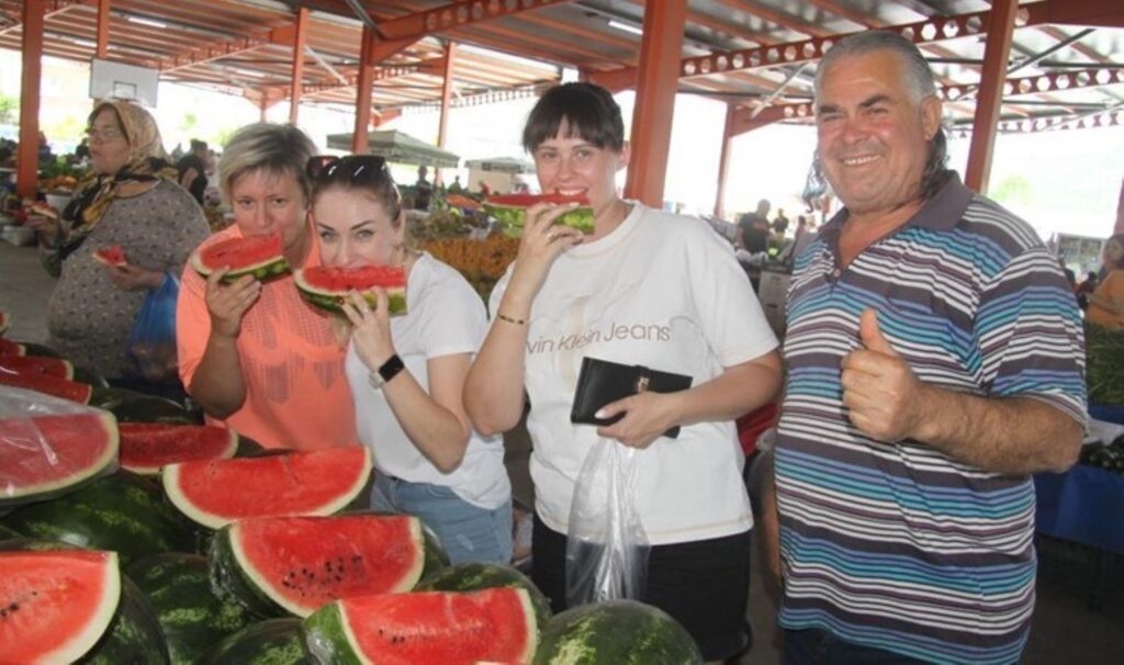 Silifke’de satılıyor, tanesi 300 lira! Ruslar tadına doyamıyor…