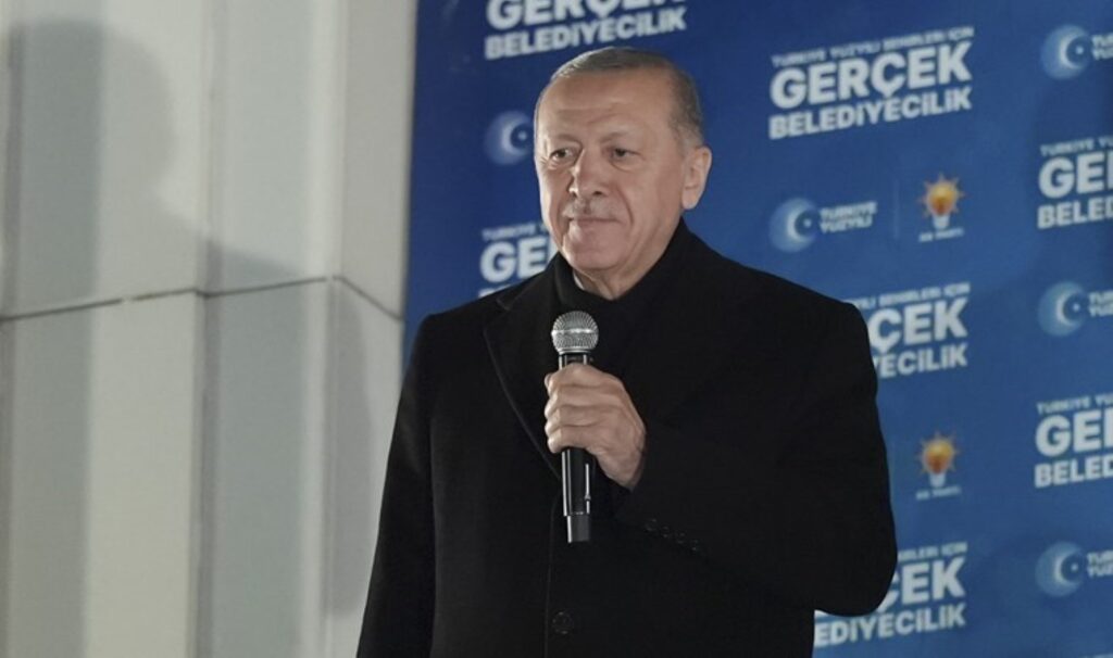 Taksim’de polisin müdahalesi sürerken Erdoğan’dan 1 Mayıs paylaşımı