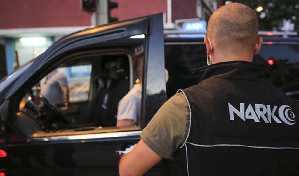 Tekirdağ’da ekiplerden ‘uyuşturucu’ baskını: 9 kişi tutuklandı